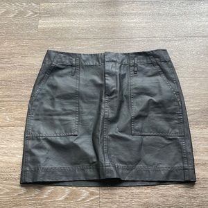 Madewell | Black leather skirt